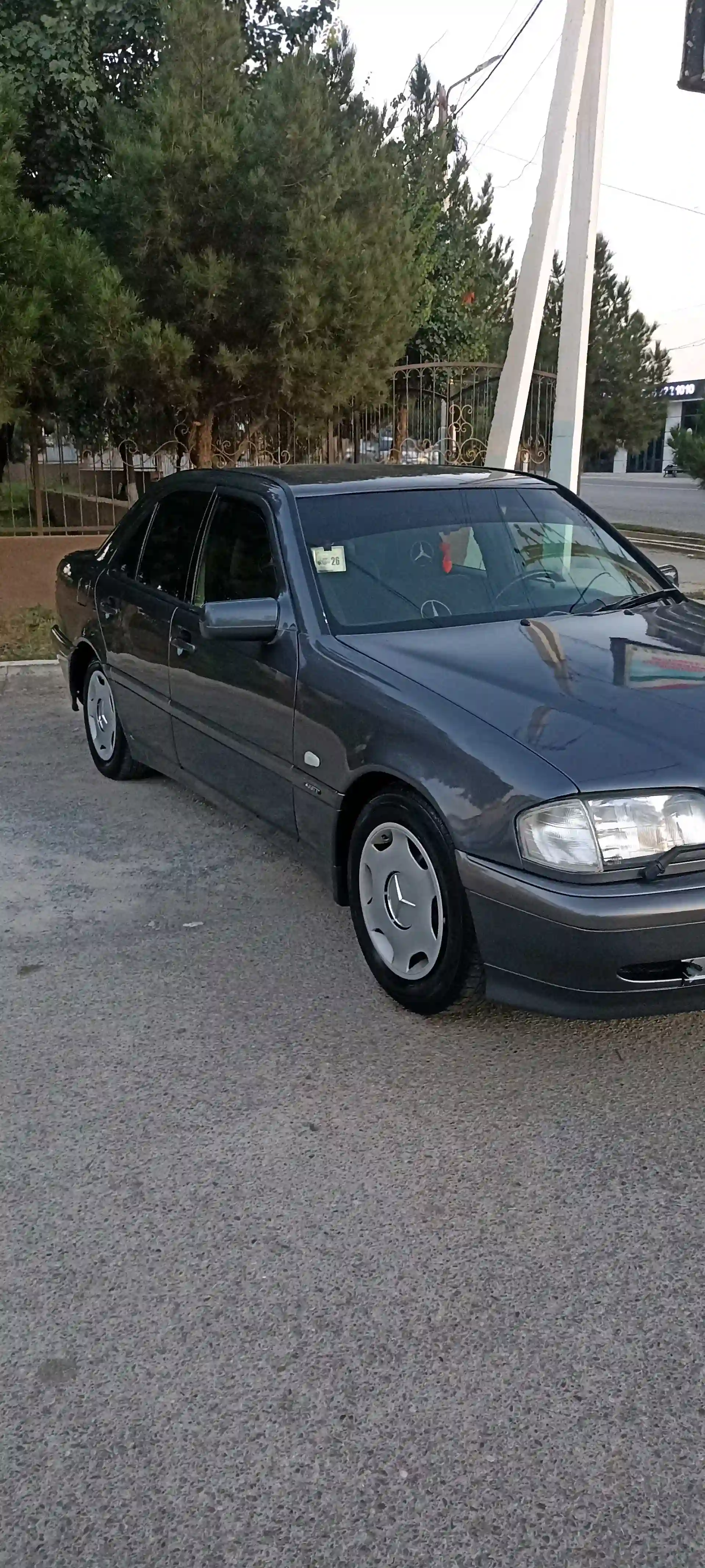 Mercedes-benz C class 1996 — миниатюра 3