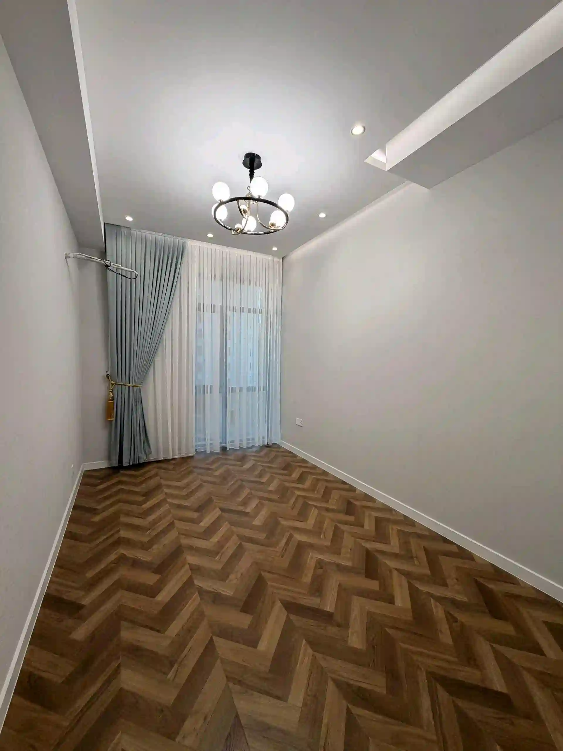 4-к квартира, 5 этаж, 136 м², Воданасос доми Релакс