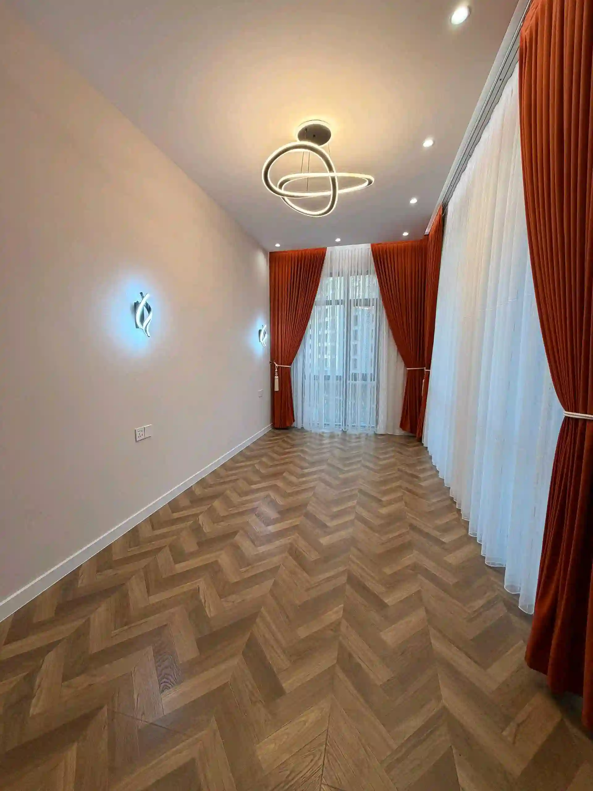 4-к квартира, 5 этаж, 136 м², Воданасос доми Релакс