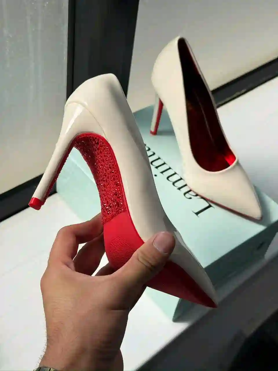 Видео