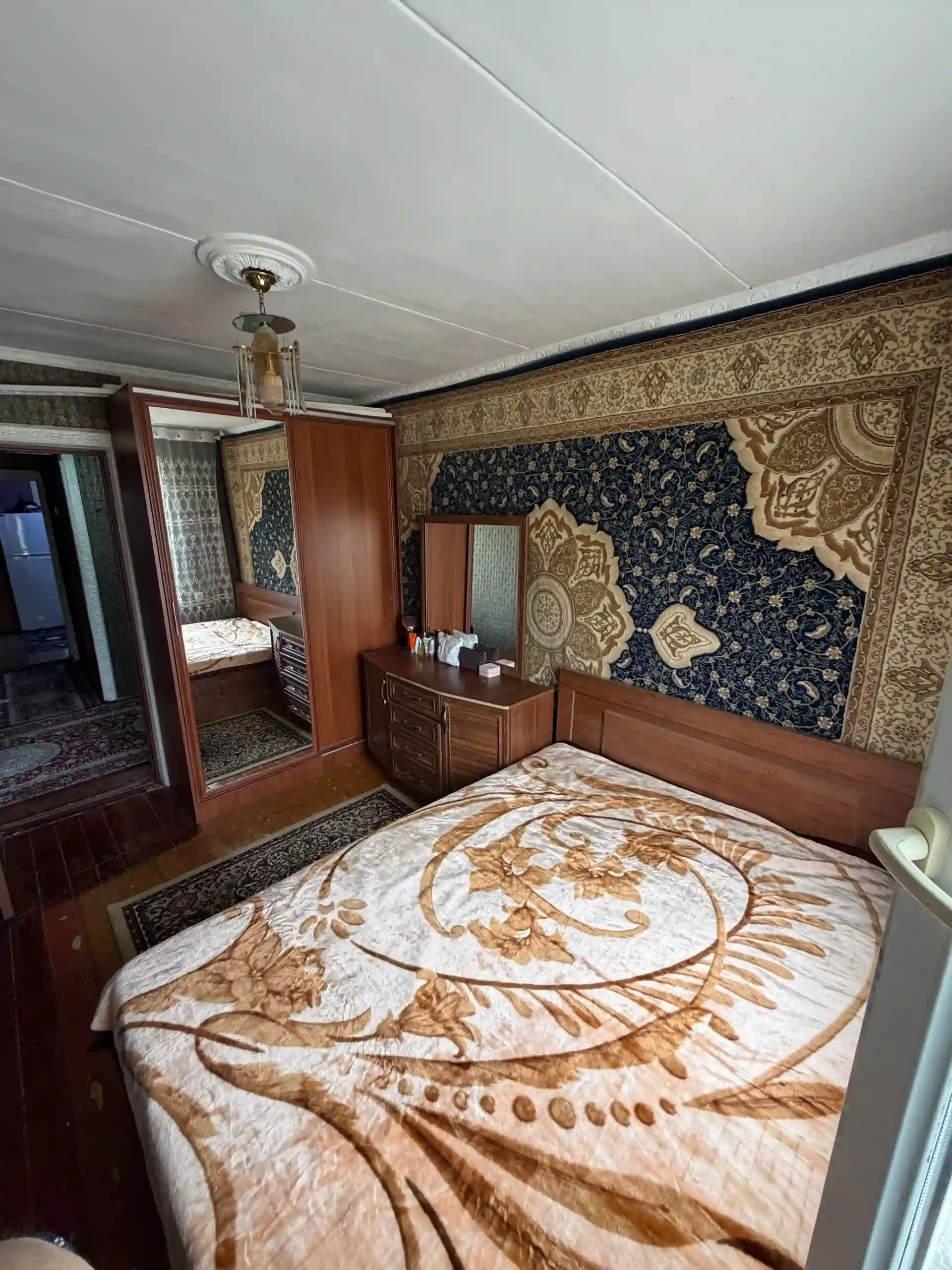 3-к квартира, 2 этаж, 64 м², Город Бустон