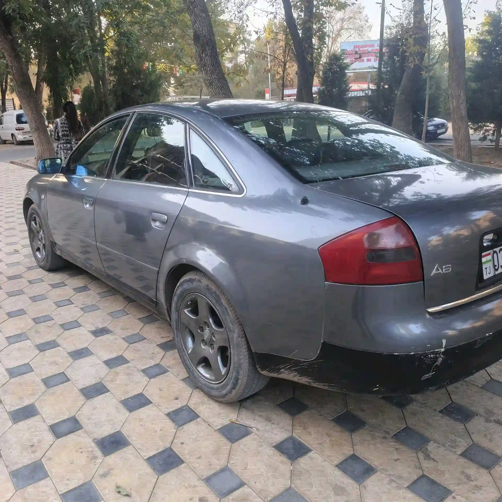 Audi A6 2000