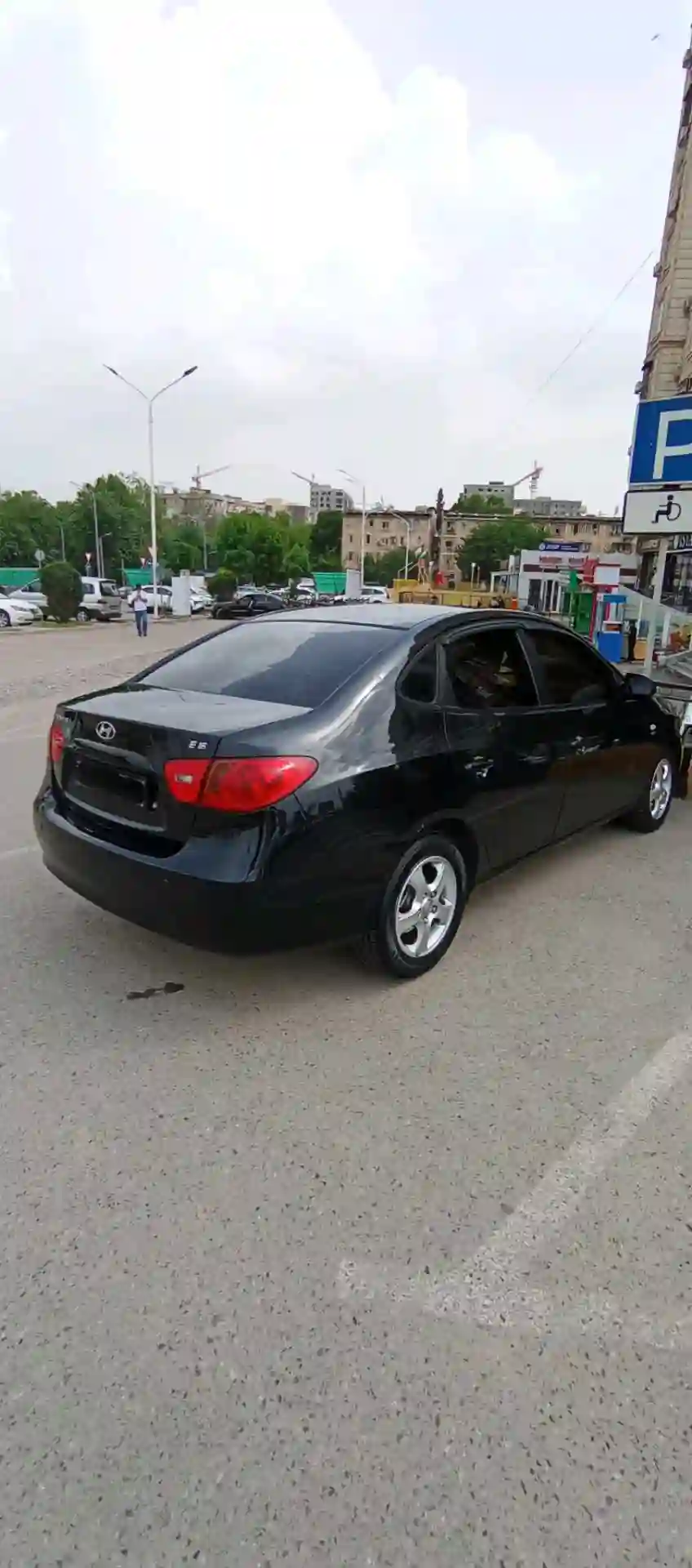 Hyundai Avante 2009