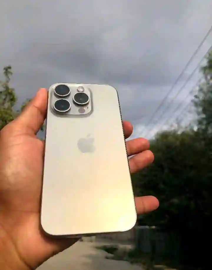 Apple IPhone 15 Pro 128 gb