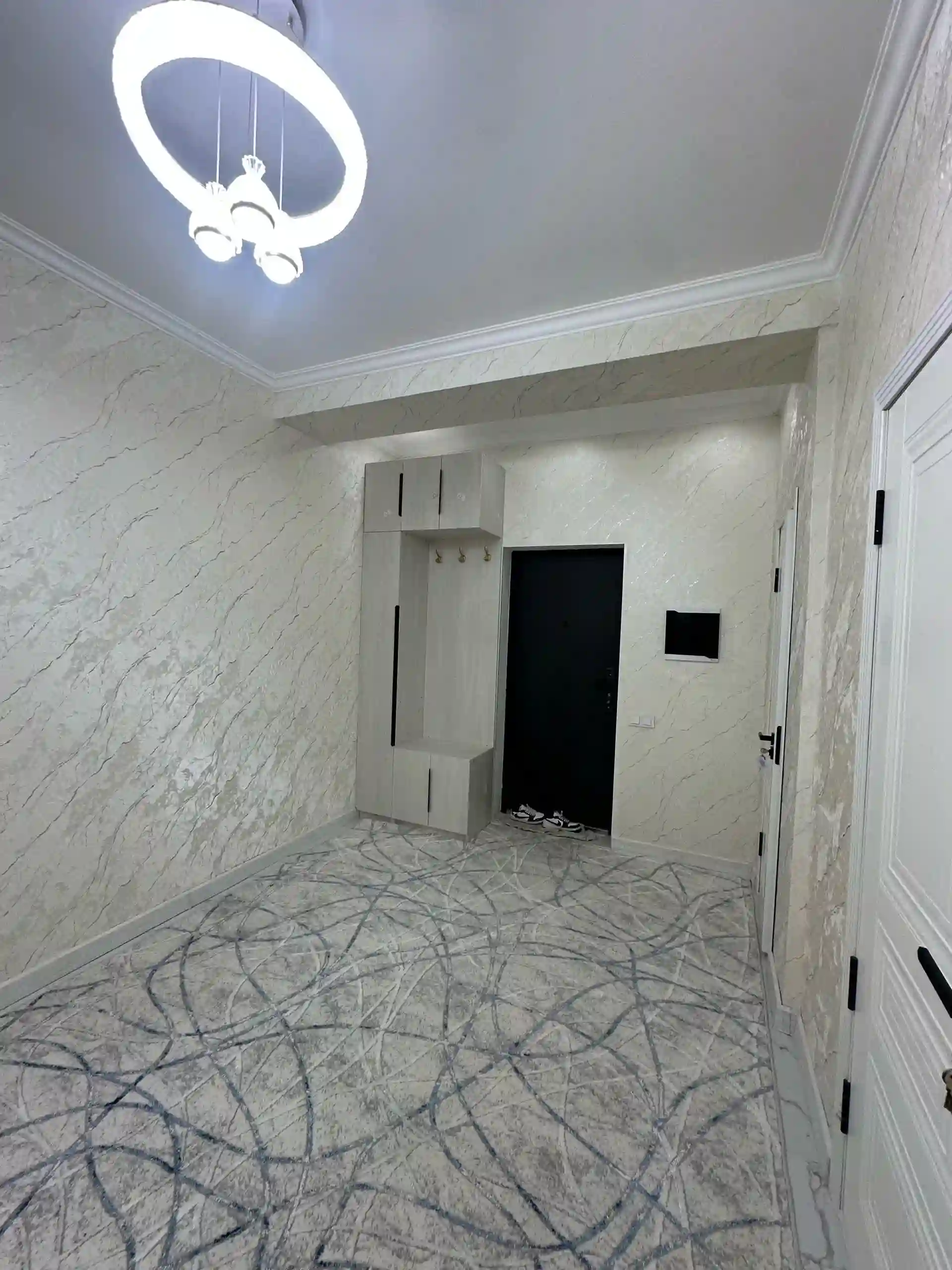 3-к квартира, 10 этаж, 74 м², Рудаки — миниатюра 2