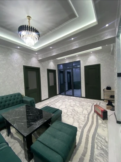 2-комн. квартира, 7 этаж, 70м², 13 мкр — миниатюра 2