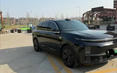 Li Auto (LiXiang) L9, 2025