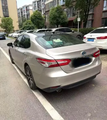 Toyota Camry, 2021 — миниатюра 3