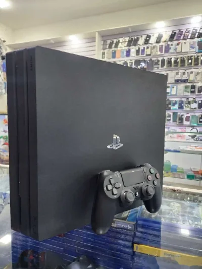 Игровая приставка Sony Playstation 4pro 4k — миниатюра 1