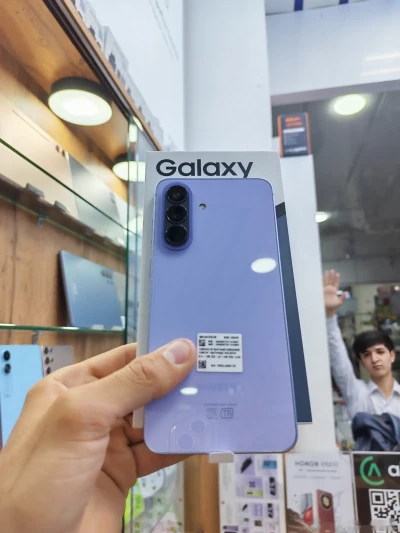 Samsung Galaxy A57 5G 8/256Gb 2026 — миниатюра 3