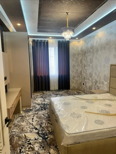 2-комн. квартира, 8 этаж, 80м², 18мкр — миниатюра 3