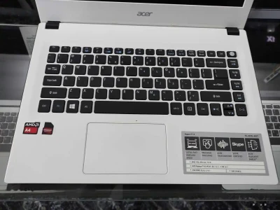Ноутбук Acer Aspire E5-422G AMD A4-7210 4GB/128GB