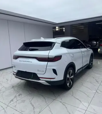 BYD Qin L, 2024