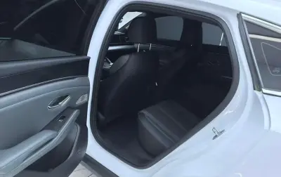 BYD Qin L, 2025