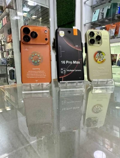 Apple iPhone mini 17 Max 512Gb Black — миниатюра 5