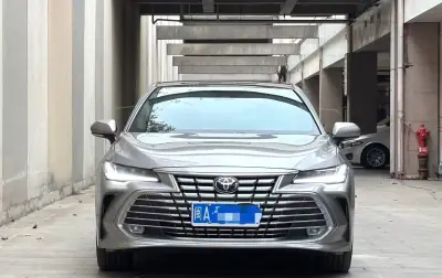 Toyota Avalon, 2025
