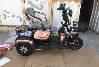 Трёхколёсный электромопед Scooter — миниатюра 1