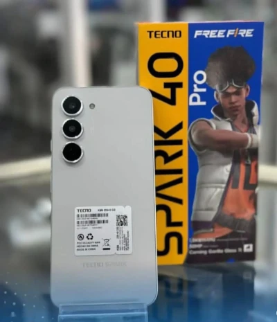 Tecno Spark 40Pro 16/128Gb black — миниатюра 3