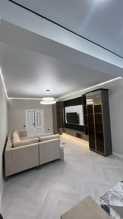 2-комн. квартира, 13 этаж, 60м², 20мкр — миниатюра 8