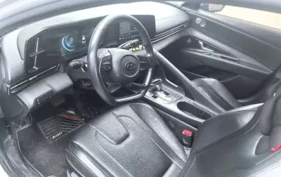 Hyundai Elantra, 2021