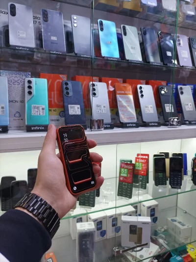 Мини 17Pro Max 256gb Orange — миниатюра 4