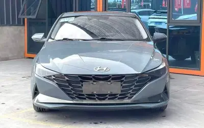 Hyundai Elantra, 2021
