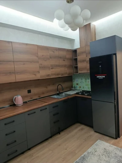 2-комн. квартира, 1 этаж, 75м², 18мкр — миниатюра 9