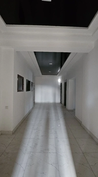3-комн. квартира, 8 этаж, 85 м², Универмаг, кафои суди шахри — миниатюра 4