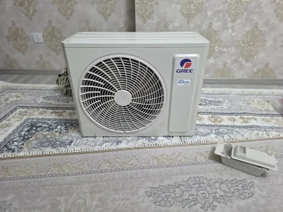 Кондиционер Gree Invertor 12 — миниатюра 1