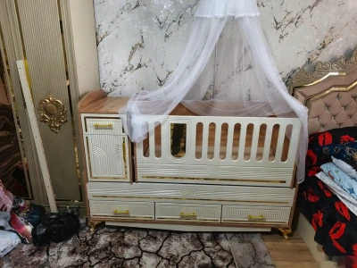 Кровать — миниатюра 1