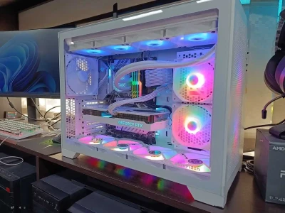 Игровой Персональный Компьютер Core i7-13700KF / RTX 4070 12GB / 32GB / 2TB — миниатюра 1