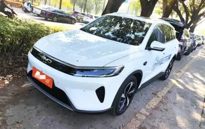 BYD Sea Lion 05, 2025