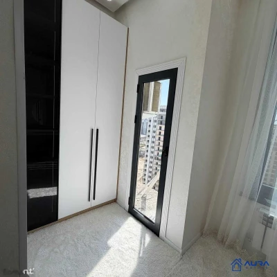 2-комн. квартира, 14 этаж, 58 м², Сино Ёвари Главный — миниатюра 11