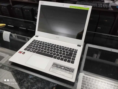 Ноутбук Acer Aspire E5-422G AMD A4-7210 4GB/128GB