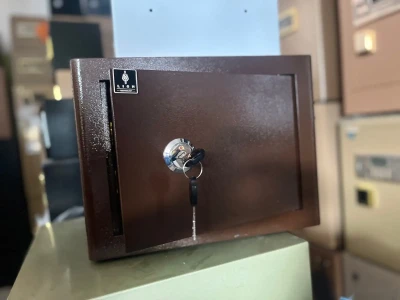 Сейф 30см