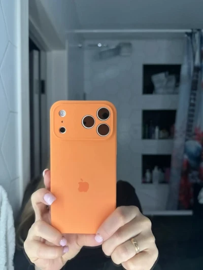 Чехол от iPhone 17