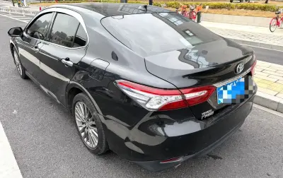 Toyota Camry, 2018 — миниатюра 2
