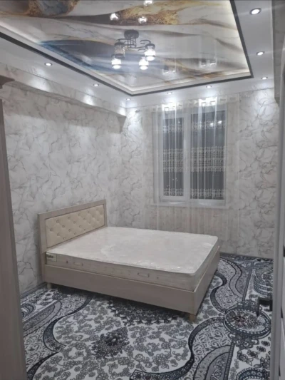 2-комн. квартира, 8 этаж, 76м², 34мкр — миниатюра 1