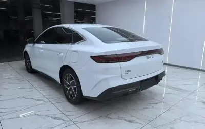 BYD Qin L, 2025