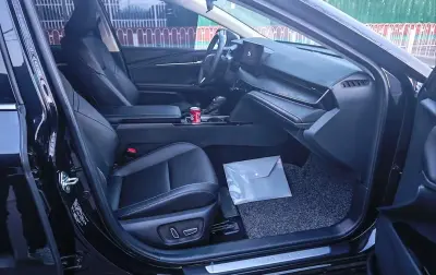 Toyota Camry, 2025 — миниатюра 2