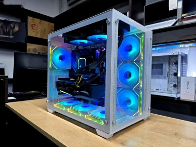 Игровой Персональный Компьютер Core i7-14700KF / Asus RTX 5070 12GB / 32GB — миниатюра 2