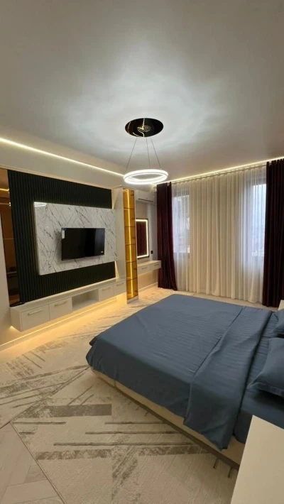 2-комн. квартира, 13 этаж, 60м², 20мкр — миниатюра 1