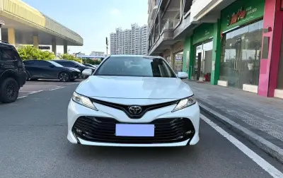 Toyota Camry, 2020