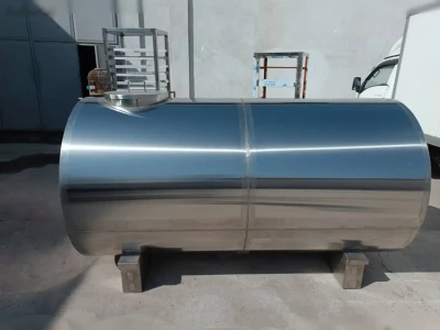 Бочка нержавейка 3000л — миниатюра 6