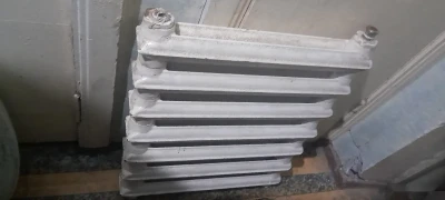 Батарея чугунная — миниатюра 1