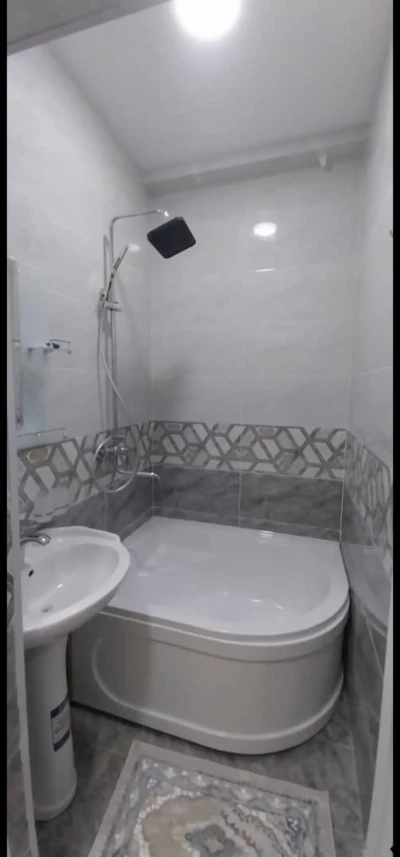 2-комн. квартира, 4 этаж, 65м², 34мкр — миниатюра 9