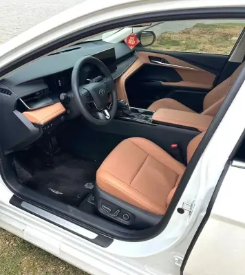 Toyota Camry, 2025