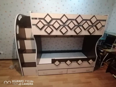 Двухярусная кровать — миниатюра 1