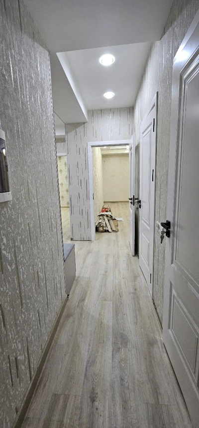 2-комн. квартира, 10 этаж, 77 м², 34 мкр