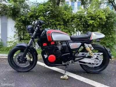 Мотоцикл Honda CB400 на заказ
